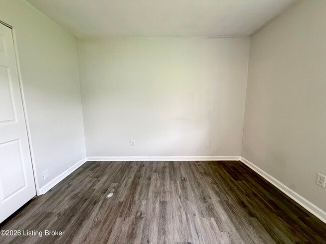 Building Photo - 1229 Cedarview Dr
