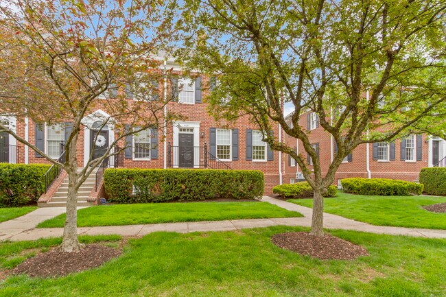 Foto del edificio - 4124 Heyward Pl
