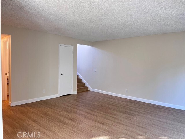 Foto del edificio - 1985 Rolling Vista Dr