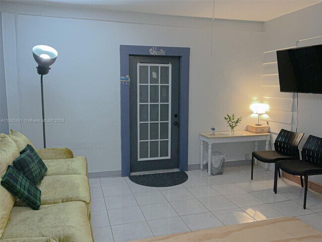 Foto del edificio - 4201 SW 60th Pl