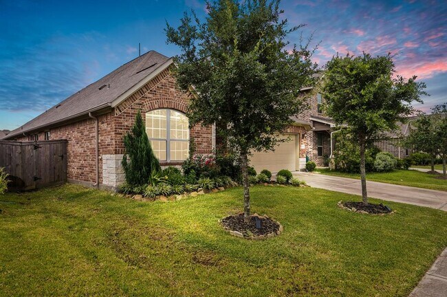 Building Photo - 10946 Walts Run Ln