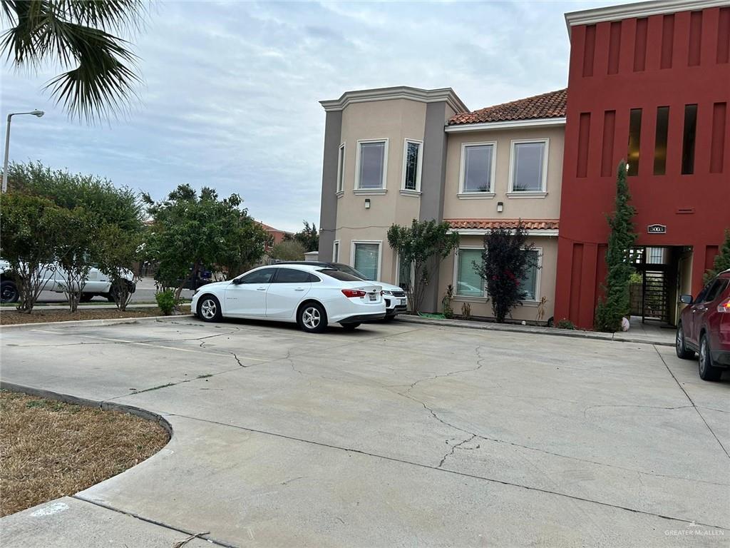 Primary Photo - 3003 S L Ln
