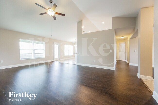 Foto del edificio - 1581 Lemon Ave