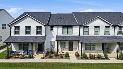 Building Photo - 2238 Ashton Dr