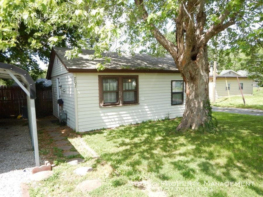 707 Gilbert St, Swansea, IL 62226 House for Rent in Swansea, IL