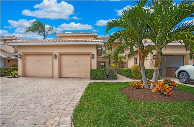 Foto del edificio - ***NEWLY UPDATED UNIT***NEW PHOTOS SOON***...