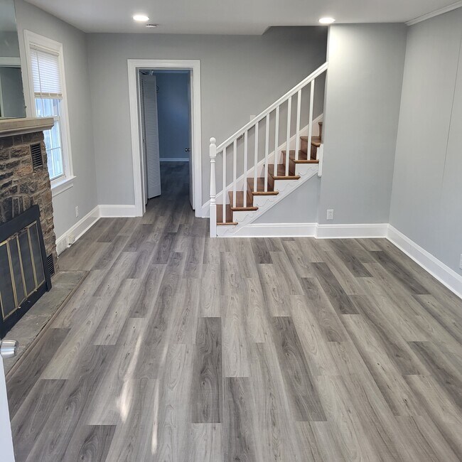 Foto del edificio - 2507 Wetherburn Rd