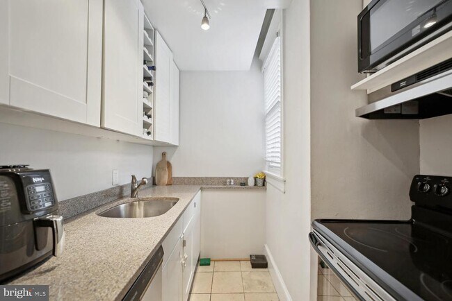 Foto del edificio - 1511 22nd St NW