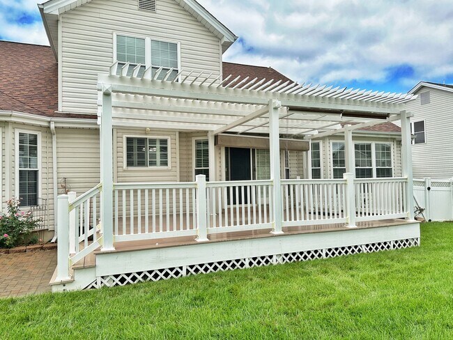 Foto del edificio - Coming Soon! Stunning Home!