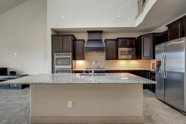 Foto del edificio - 24111 Valencia Ridge Ln