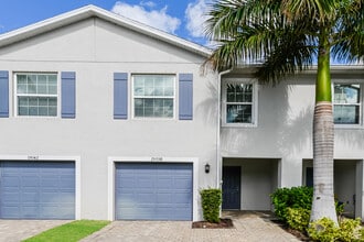 Building Photo - 15038 Wildflower Cir