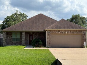 Building Photo - 1555 Primrose St
