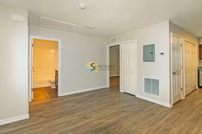 Foto del edificio - 72 Juniper Loop