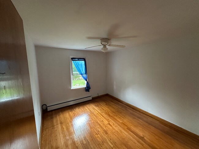 Foto del edificio - 4227 E Allen St