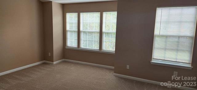 Building Photo - 9318 Greenheather Dr