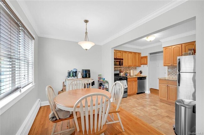 Foto del edificio - 237 N Middletown Rd