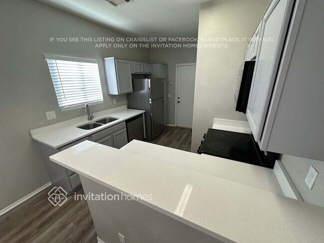 Foto del edificio - 833 E Minton St