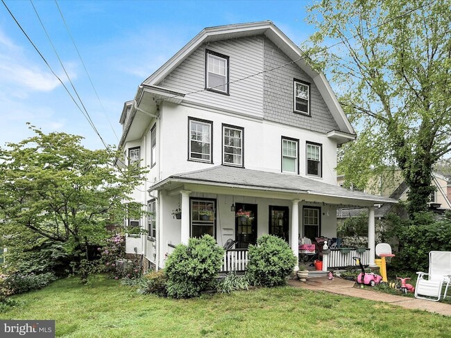 Photo - 3 Bells Mill Rd Townhome