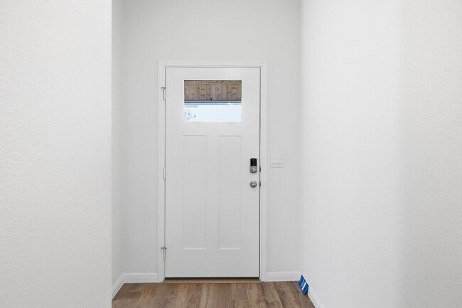 Building Photo - 1904 Marlin Spike Dr