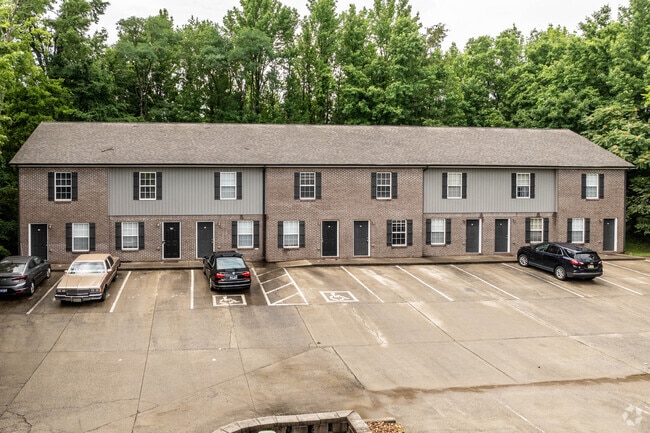 Building Photo - 685 Tracy Ln