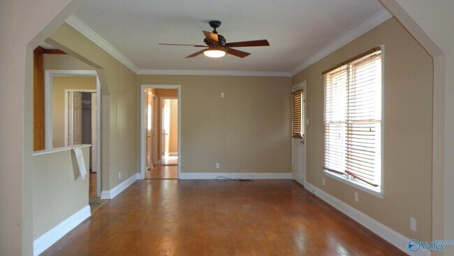 Foto del edificio - 3102 Greenhill Dr NW