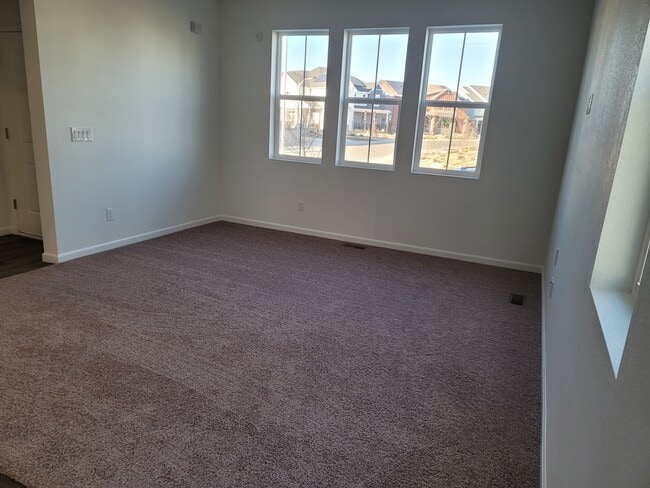 Building Photo - 9882 Monte Vista Ave