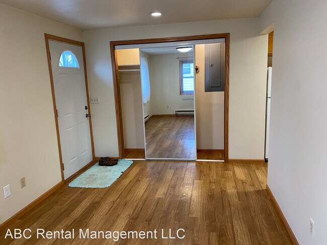 Building Photo - 2 br, 1 bath House - 1034 S 7th Ave