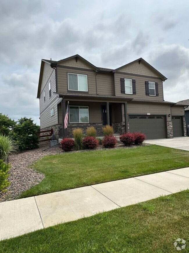Building Photo - 1717 Floret Dr