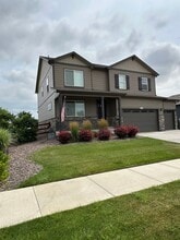 Building Photo - 1717 Floret Dr