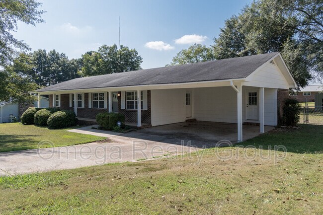 Building Photo - 368 Grandview Dr