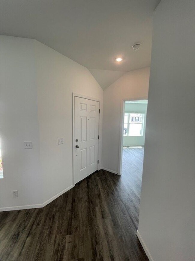 Foto del edificio - Beautiful new 4 bedroom in Bixby