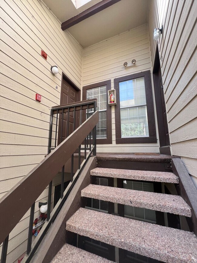 Foto del edificio - 7830 W 87th Dr