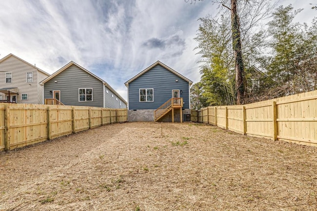 Building Photo - 5418 Campbell Ave