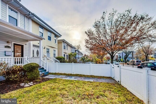 Building Photo - 5415 Illinois Ave NW