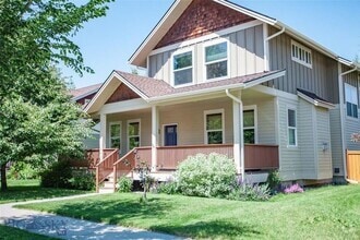 Building Photo - 4497 Alexander St