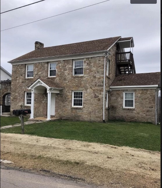 104 Wood St Unit B, Frostburg, MD 21532 Apartments in Frostburg, MD