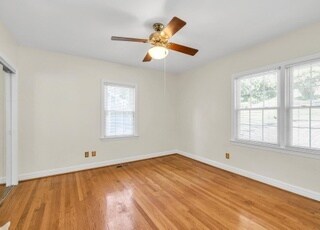 Building Photo - Fantastic low-maintenance property!