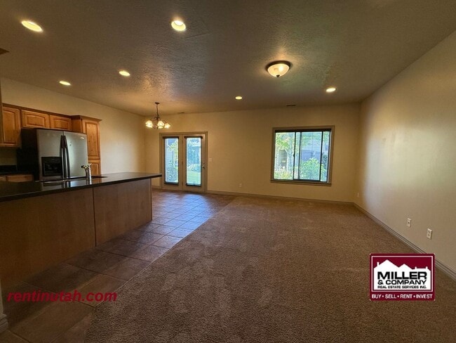 Building Photo - Beautiful townhouse for rent at Cottages on 9th!