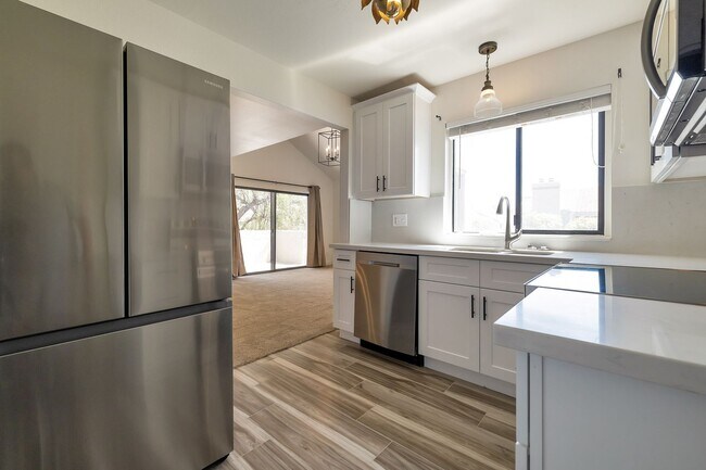 Foto del edificio - Updated 1 bed 1 Bath Scottsdale Ranch Condo - Available Now!
