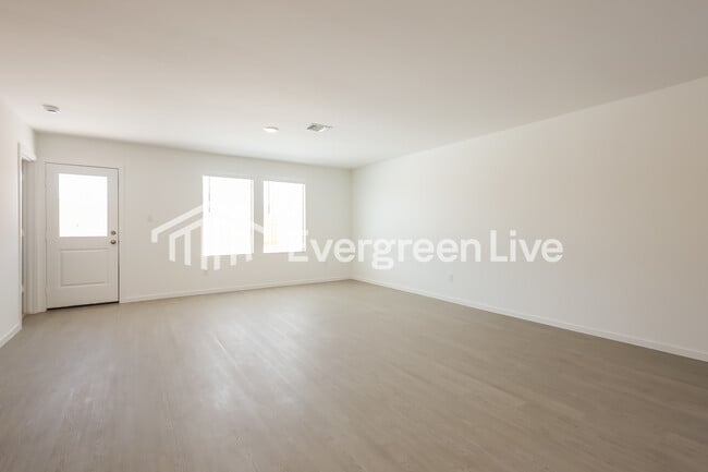 Foto del edificio - 3705 Los Cabos Dr