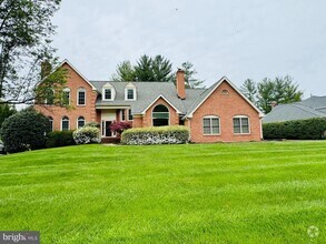 Building Photo - 9706 Middleton Ridge Rd