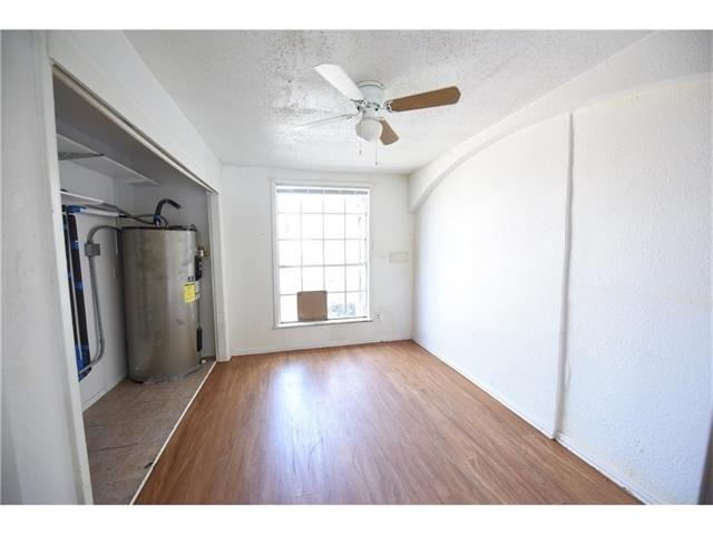 Foto del edificio - 6012 Cowden St