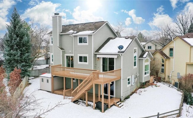 Photo - Stunning 5Bed 3.5Bath Modern Home on Spacious Lot in Quiet Boulder Cul-de-Sac