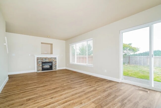 Foto del edificio - 20705 109th St Ct E