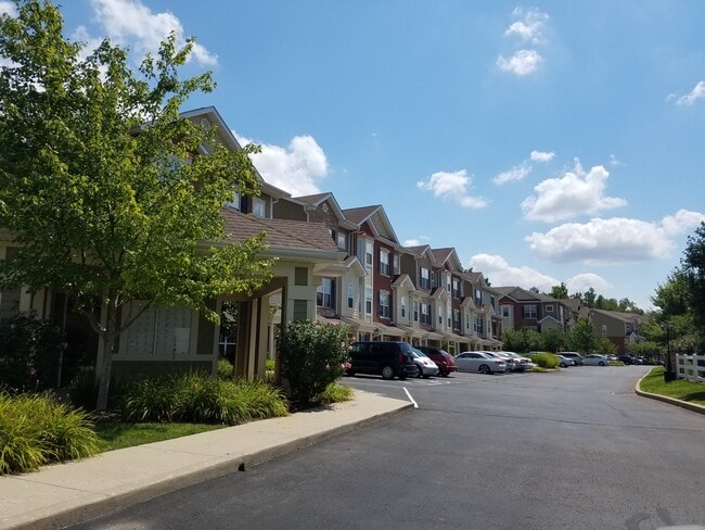 Building Photo - 2756 Mcknight Crossing Ct