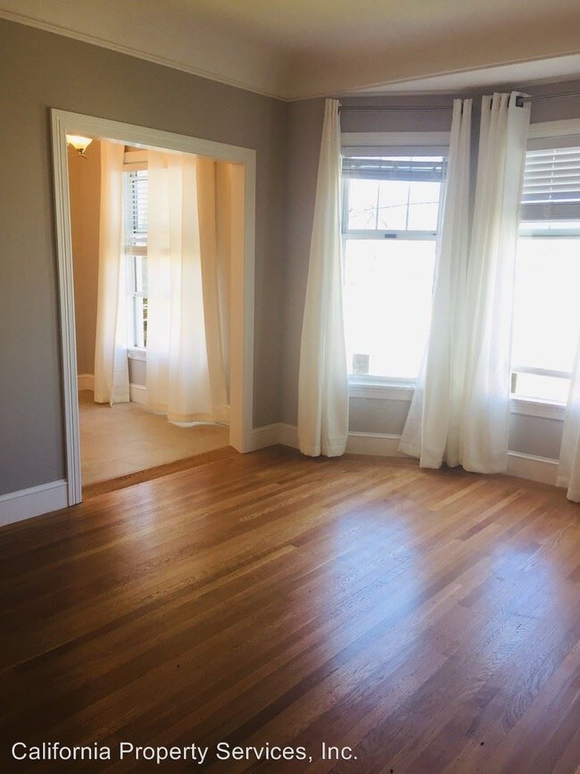 Foto del edificio - 3455 Pierce St