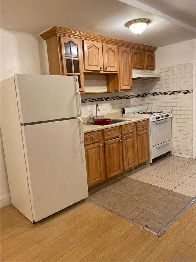 Foto del edificio - 36-35 24th St