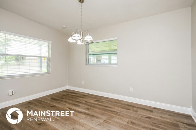 Foto del edificio - 314 Sears Ave NE