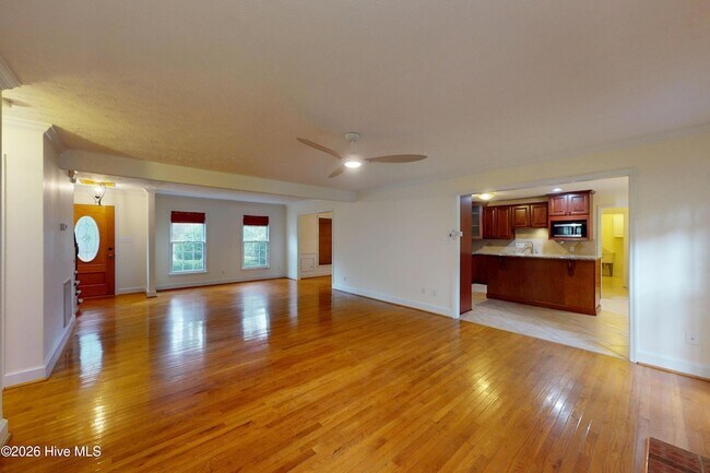 Foto del edificio - 464 Summerlea Dr