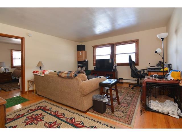 Building Photo - 2308 Parmenter St